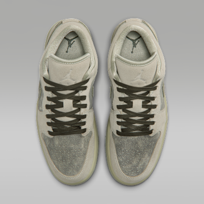 Air Jordan 1 Low SE Women's Shoes. Nike JP